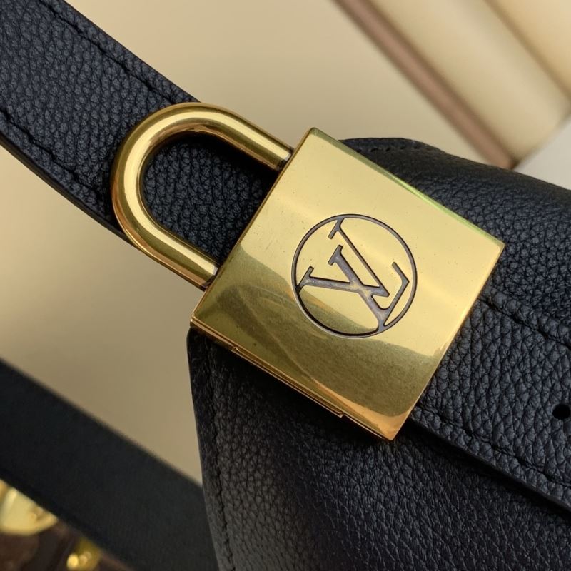 LV Hobo Bags